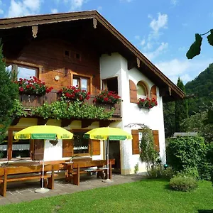 Apartment Haus Schmidberger, Schneizlreuth